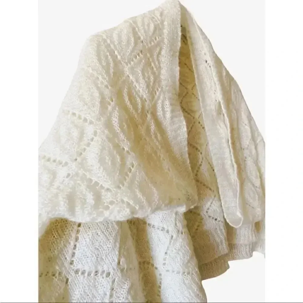H&M Divided Ivory Knitted Oversized Womens Infinity Scarf